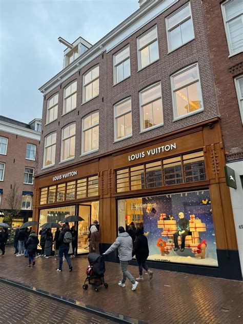 louis vuitton opgericht|louis vuitton hooftstraat.